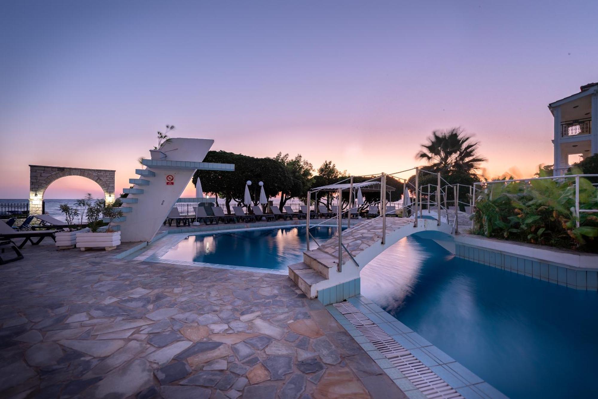 Porto Iliessa 4*